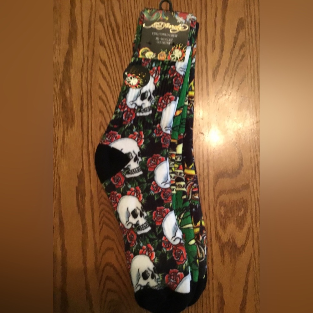 Ed Hardy, NEW Three Pack skull, Death Before Dishonor, King Bulldog Socks
